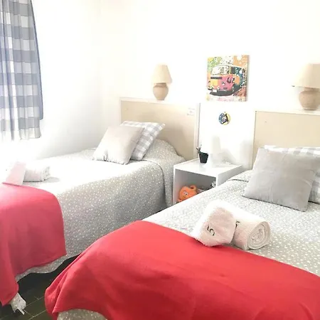 Luxurious In With Pool Villa