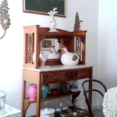 Luxurious In With Pool البوفيرا