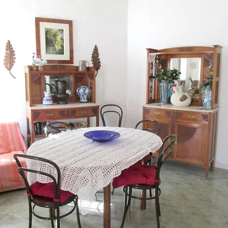 Luxurious In With Pool アルブフェイラ