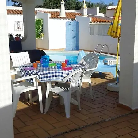 فيلة Luxurious In With Pool